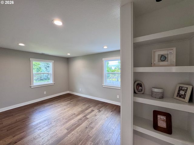3716 Ne 114TH Ave, Portland, OR 97220