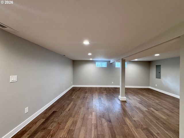 3716 Ne 114TH Ave, Portland, OR 97220