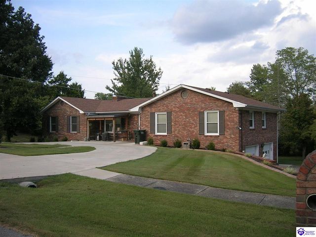 734 Cherrywood Drive, Radcliff, KY 40160