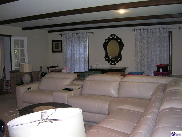 734 Cherrywood Drive, Radcliff, KY 40160