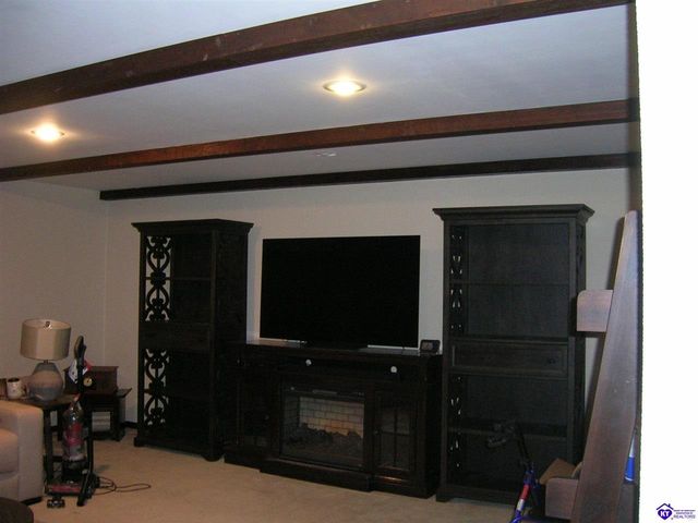 734 Cherrywood Drive, Radcliff, KY 40160