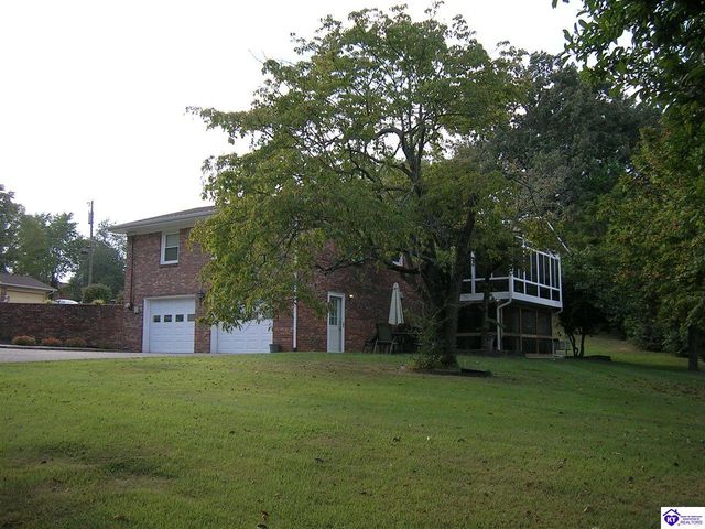 734 Cherrywood Drive, Radcliff, KY 40160