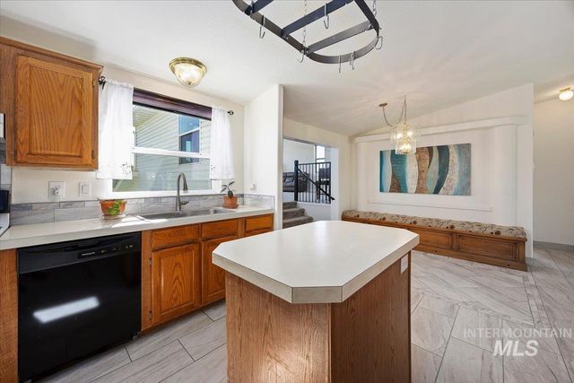 583 E 300 S, Jerome, ID 83338