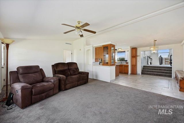 583 E 300 S, Jerome, ID 83338