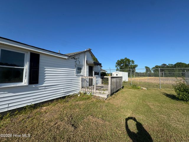 5483 Toddy Road, Farmville, NC 27828