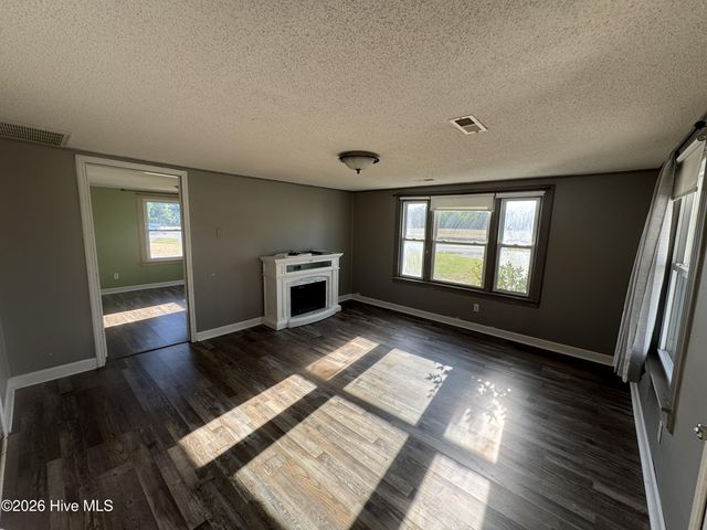 5483 Toddy Road, Farmville, NC 27828