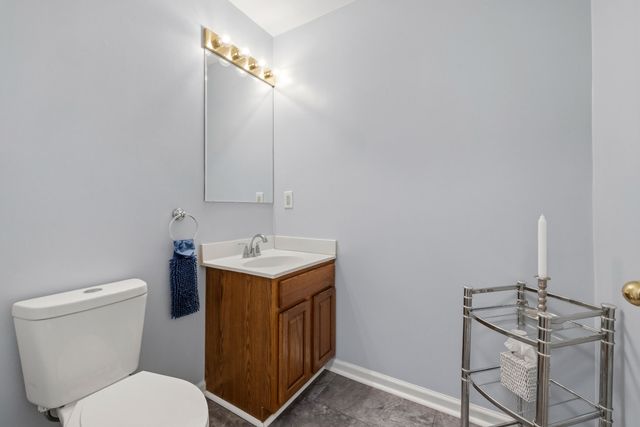 2038 Jd Circle, Berea, KY 40403