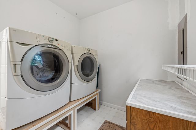 2038 Jd Circle, Berea, KY 40403