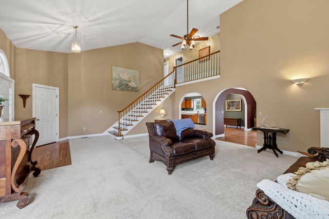 2038 Jd Circle, Berea, KY 40403