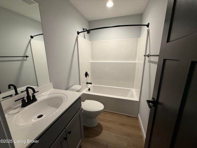 109 Cassidy Dr, Taylorsville, KY 40071