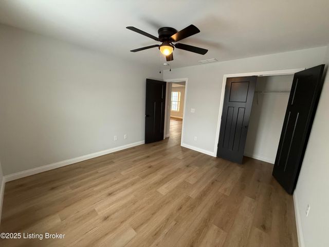 109 Cassidy Dr, Taylorsville, KY 40071