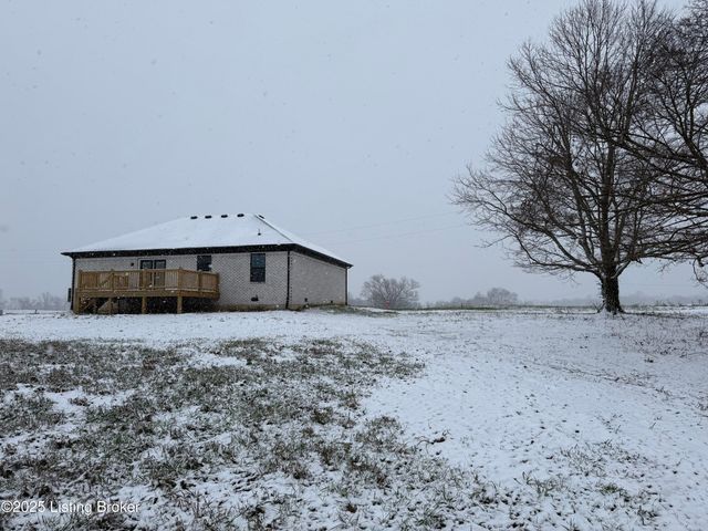 109 Cassidy Dr, Taylorsville, KY 40071