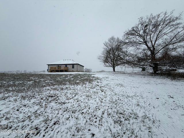 109 Cassidy Dr, Taylorsville, KY 40071