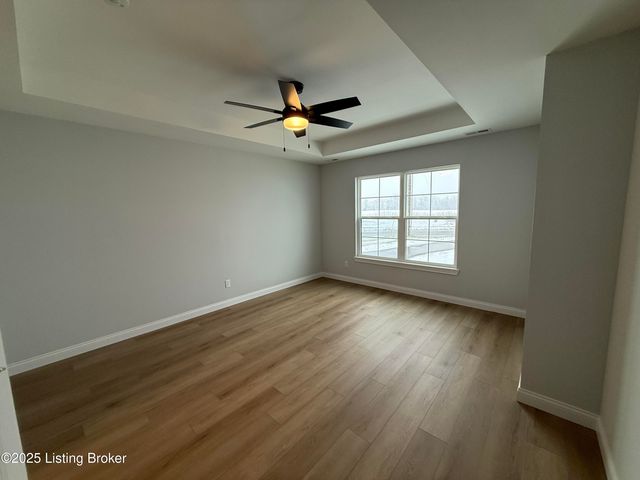 109 Cassidy Dr, Taylorsville, KY 40071