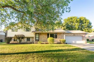 2554 Mary Lou Street NW, Massillon, OH 44646