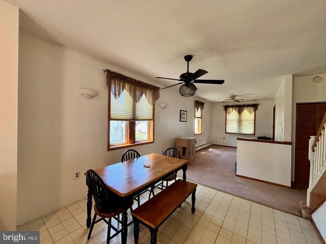 225 CENTRE ST, Langhorne, PA 19047