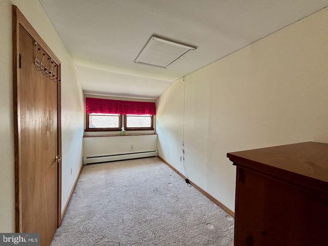 225 CENTRE ST, Langhorne, PA 19047