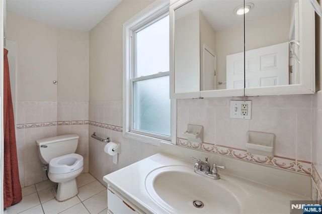 155 Berkshire Place, Irvington, NJ 07111