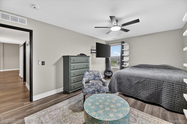 61031 Greenwood Drive, South Lyon, MI 48178