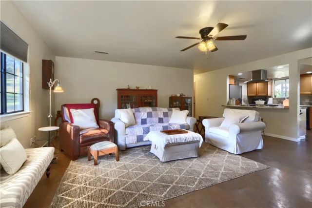 40410 Goldside Drive, Oakhurst, CA 93644