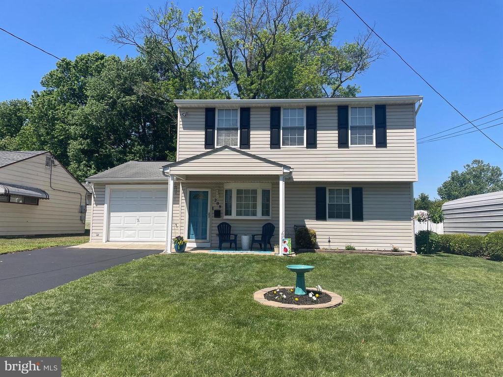 208 CARROLL RD, Glen Burnie, MD 21060
