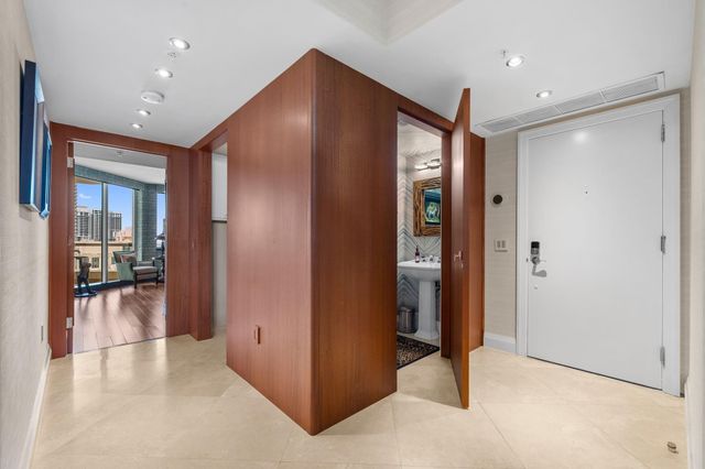 411 N New River Drive E 2903, Fort Lauderdale, FL 33301