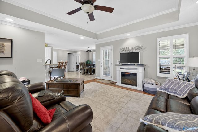 694 Pine Haven Road, Gadsden, AL 35901