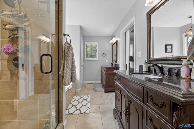 694 Pine Haven Road, Gadsden, AL 35901