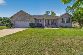 694 Pine Haven Road, Gadsden, AL 35901