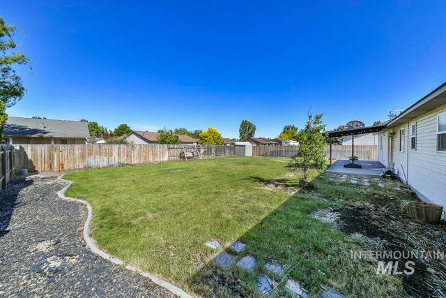 2505 Victor Way, Meridian, ID 83646