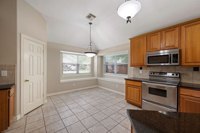 3310 Woodwick, Montgomery, TX 77356