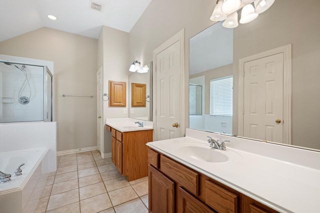 3310 Woodwick, Montgomery, TX 77356