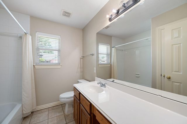 3310 Woodwick, Montgomery, TX 77356