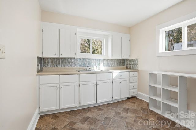 358 N Cleghorn Street, Rutherfordton, NC 28139