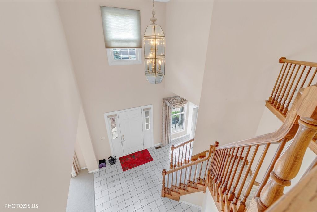 730 Castlerea Lane, Des Plaines, IL 60016 — photo 3