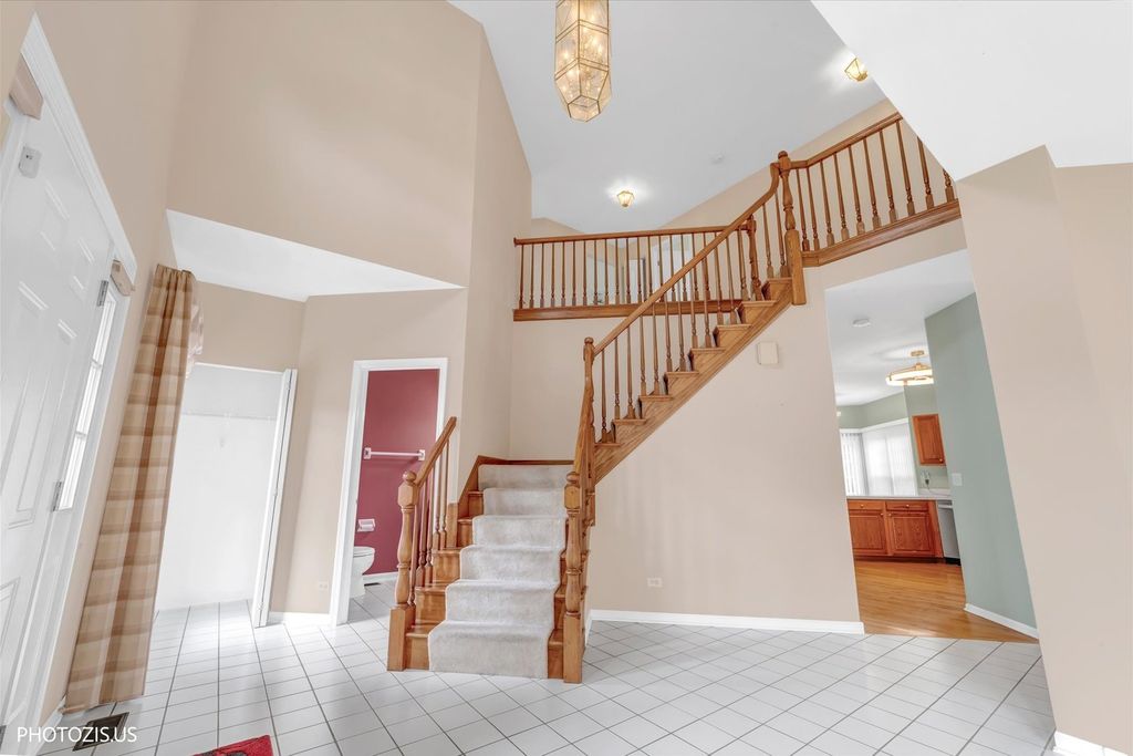 730 Castlerea Lane, Des Plaines, IL 60016 — photo 4