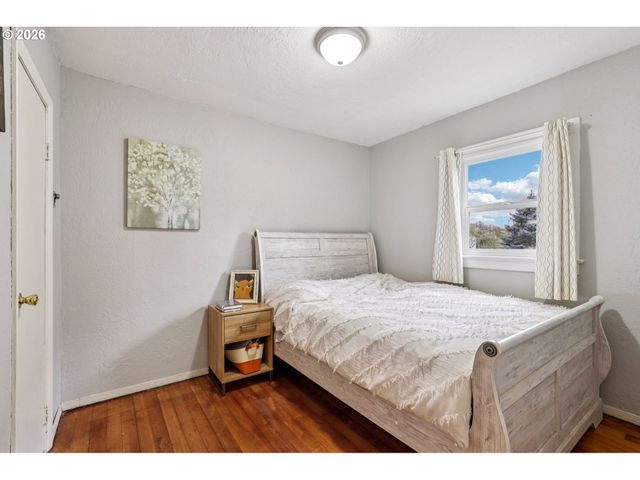 1820 Se 6TH Ave, Camas, WA 98607