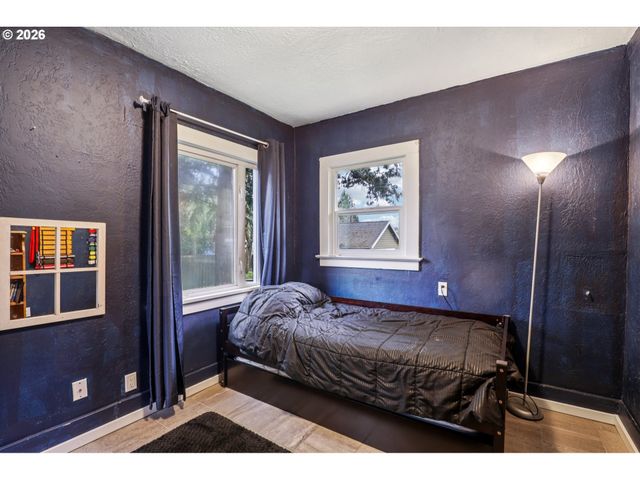 1820 Se 6TH Ave, Camas, WA 98607