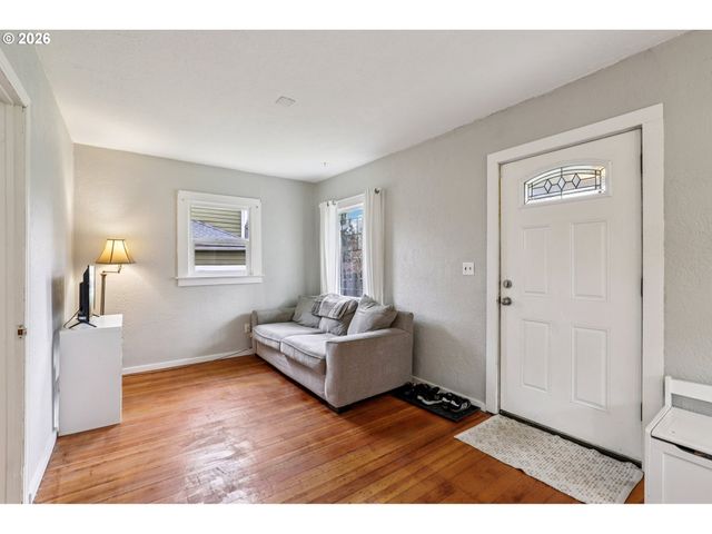 1820 Se 6TH Ave, Camas, WA 98607