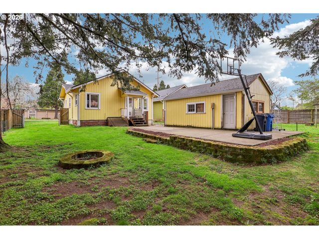 1820 Se 6TH Ave, Camas, WA 98607