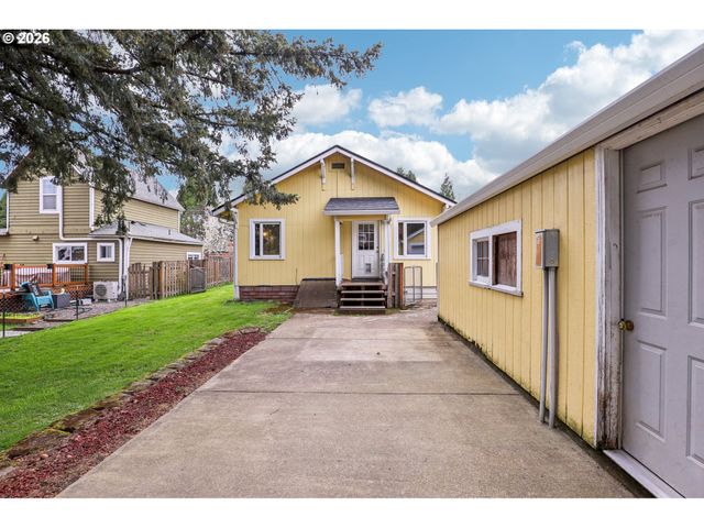 1820 Se 6TH Ave, Camas, WA 98607