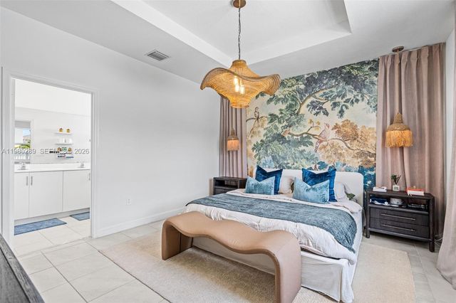 12731 SW 213th St, Miami, FL 33177