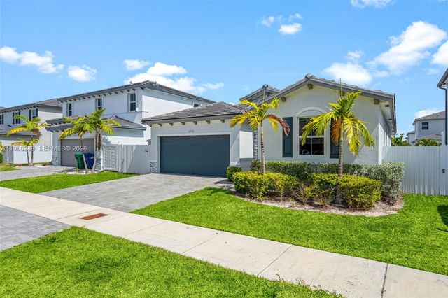 12731 SW 213th St, Miami, FL 33177