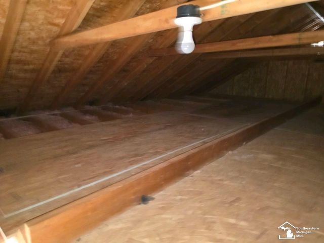 1626 Spruce Court, Temperance, MI 48182