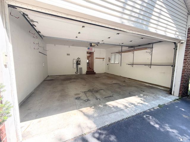 1626 Spruce Court, Temperance, MI 48182