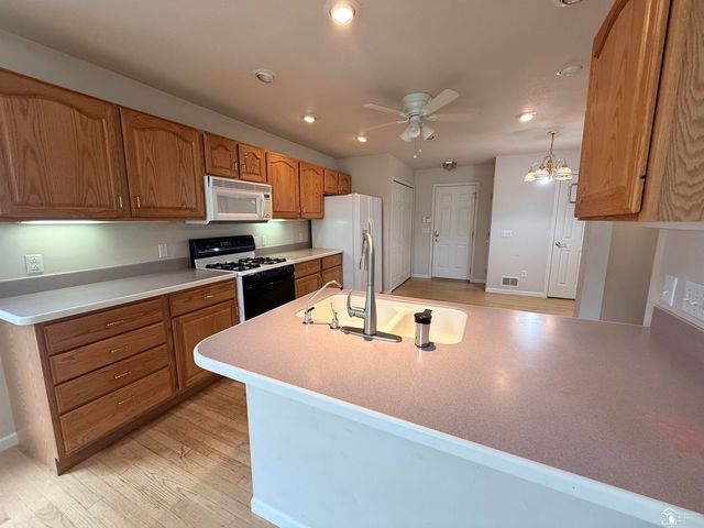 1626 Spruce Court, Temperance, MI 48182