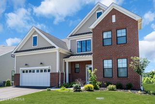 49 Sofia Drive, Manalapan, NJ 07726