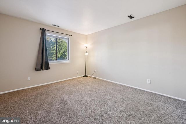 706 WOODHOLLOW DR, Marlton, NJ 08053