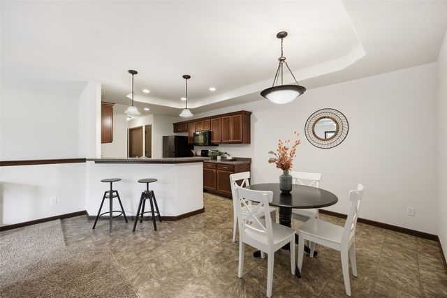 2403 Snapdragon Circle SW, Cedar Rapids, IA 52404