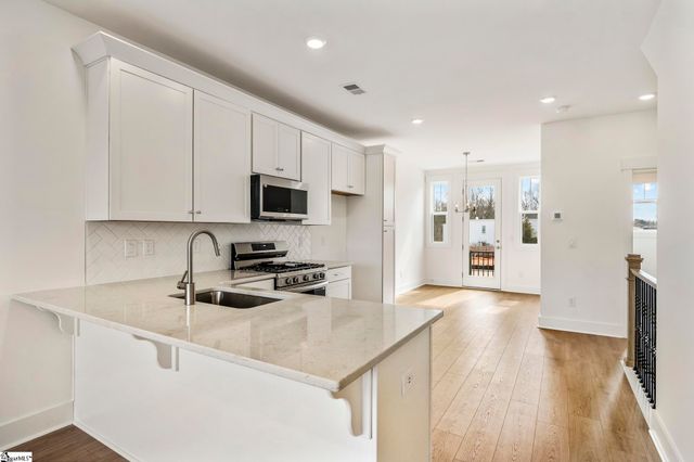 26 Renaissance Row Drive, Greenville, SC 29607